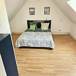 Appartamento Maisonnette En Duplex Avec Jardin-babyfoot Et Billard