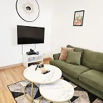 Maisonnette En Duplex Avec Jardin-babyfoot Et Billard Outreau