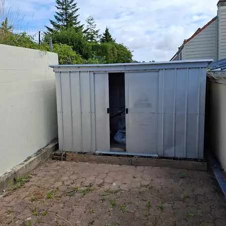 Апартаменты Maisonnette En Duplex Avec Jardin-babyfoot Et Billard Outreau