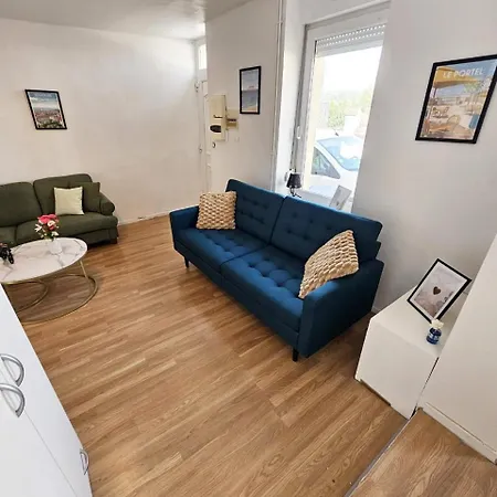 Maisonnette En Duplex Avec Jardin-babyfoot Et Billard Outreau