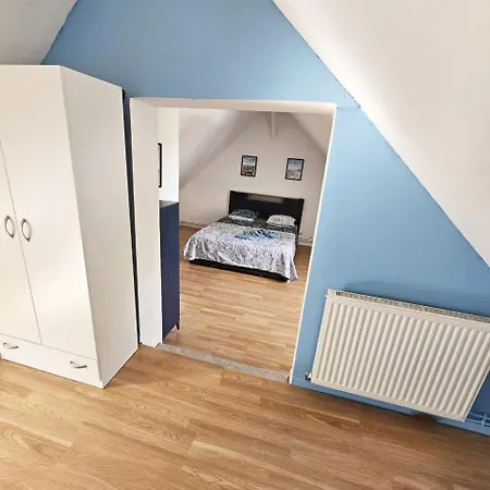 Maisonnette En Duplex Avec Jardin-babyfoot Et Billard Apartmán *