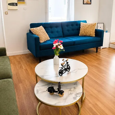Maisonnette En Duplex Avec Jardin-babyfoot Et Billard Outreau