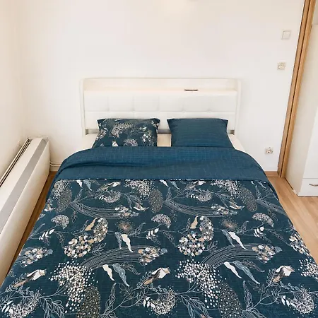 Maisonnette En Duplex Avec Jardin-babyfoot Et Billard شقة Outreau