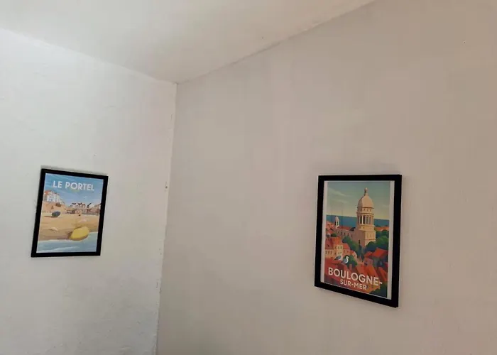 Maisonnette En Duplex Avec Jardin-babyfoot Et Billard *