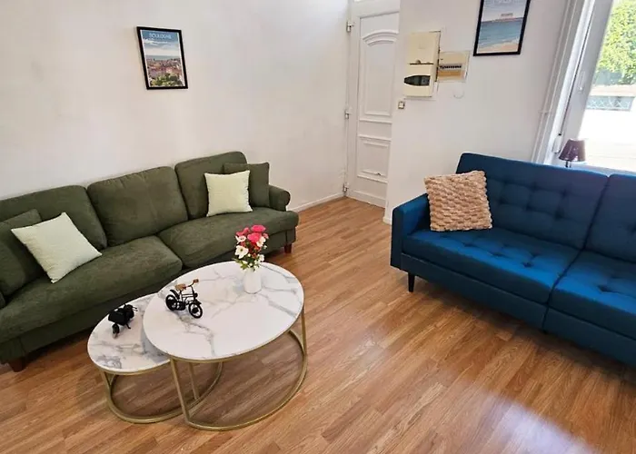 Maisonnette En Duplex Avec Jardin-babyfoot Et Billard Outreau