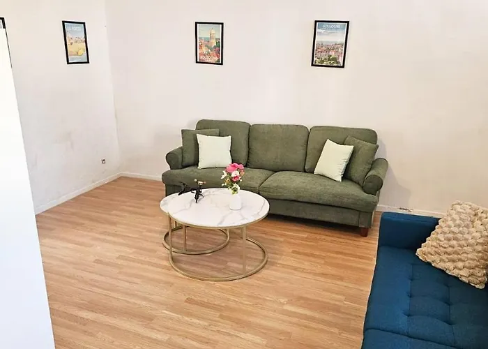 Maisonnette En Duplex Avec Jardin-babyfoot Et Billard Апартаменты